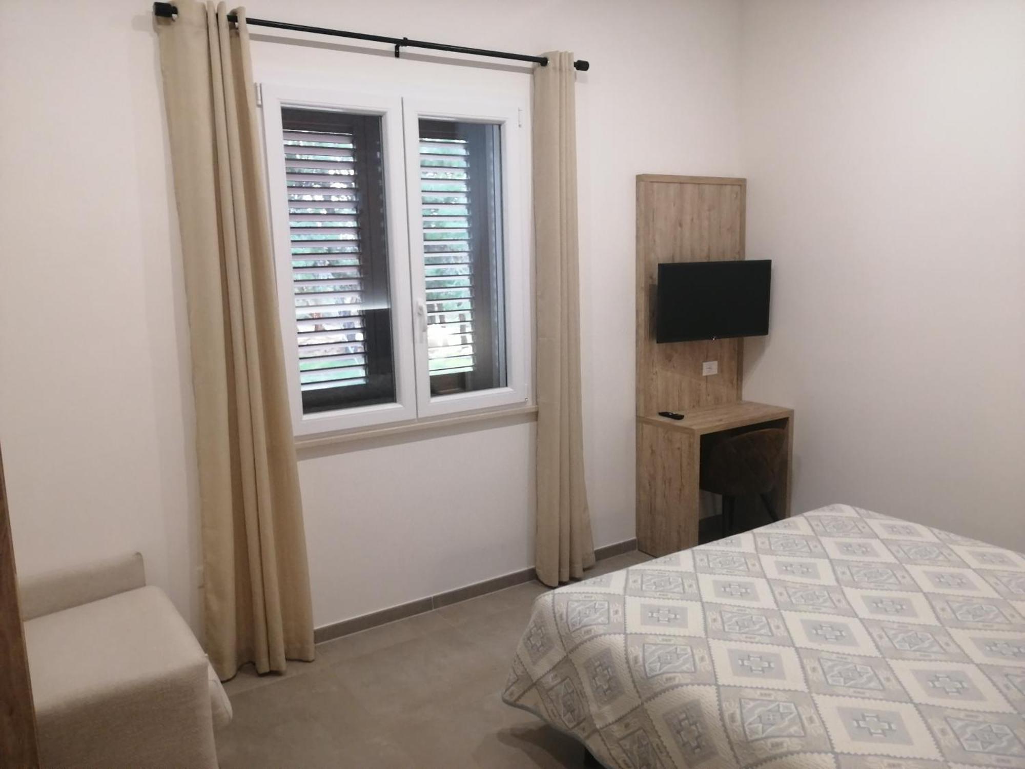 Aia Grande Bed and Breakfast Uggiano La Chiesa Εξωτερικό φωτογραφία