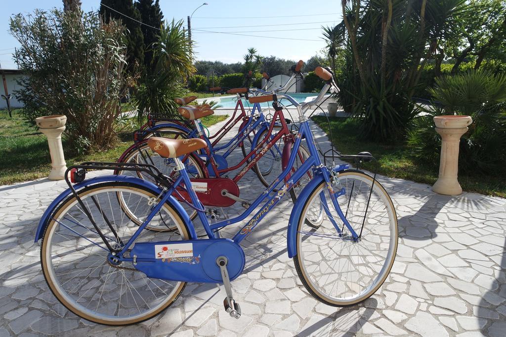 Aia Grande Bed and Breakfast Uggiano La Chiesa Εξωτερικό φωτογραφία
