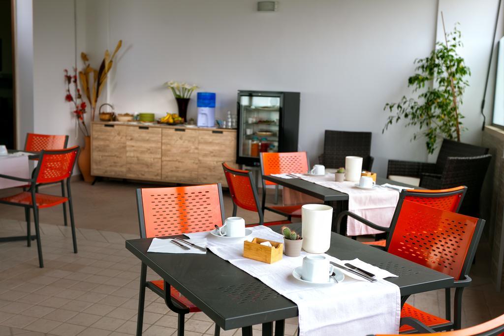 Aia Grande Bed and Breakfast Uggiano La Chiesa Εξωτερικό φωτογραφία
