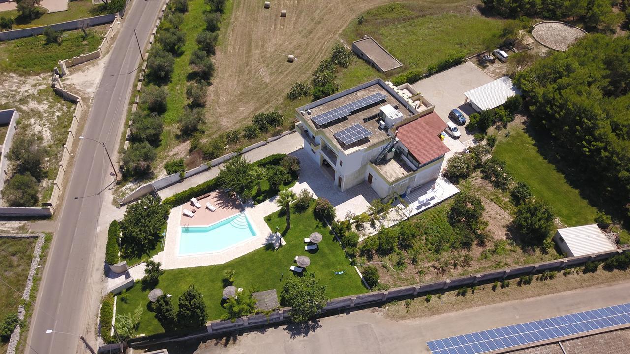 Aia Grande Bed and Breakfast Uggiano La Chiesa Εξωτερικό φωτογραφία